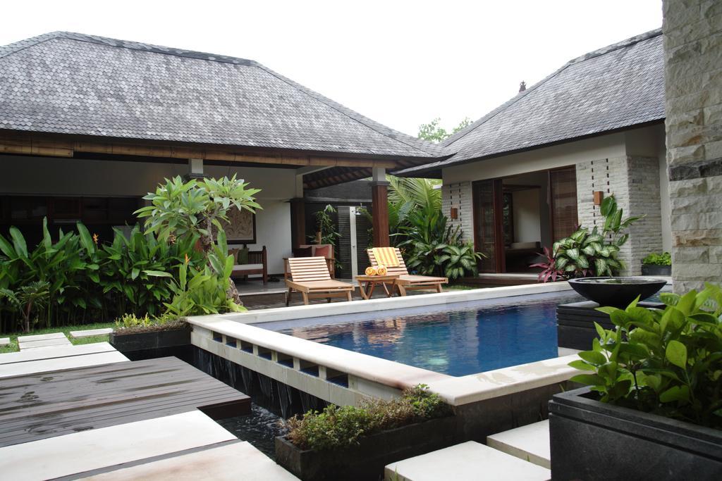 Villa Alex Seminyak Eksteriør billede